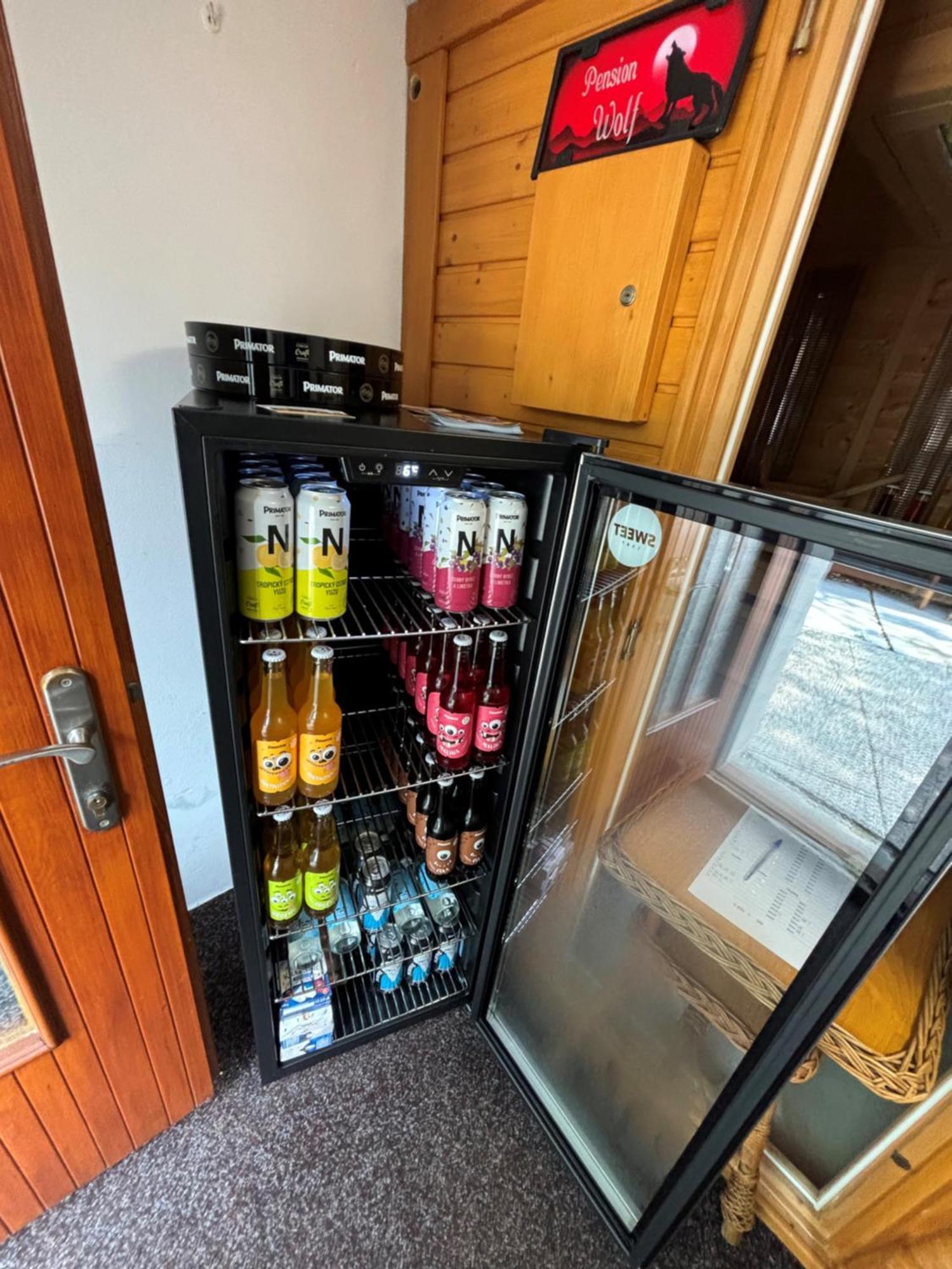 Česká Skalice 狼营旅馆酒店 外观 照片